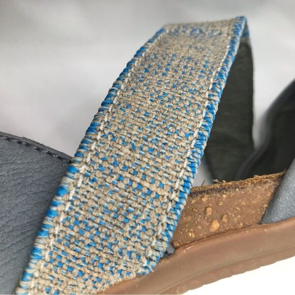 El Naturalista Blue Suede Leather Mary Jane Slip On Pointed Toe Ballet Flat Shoe - Picture 12 of 16